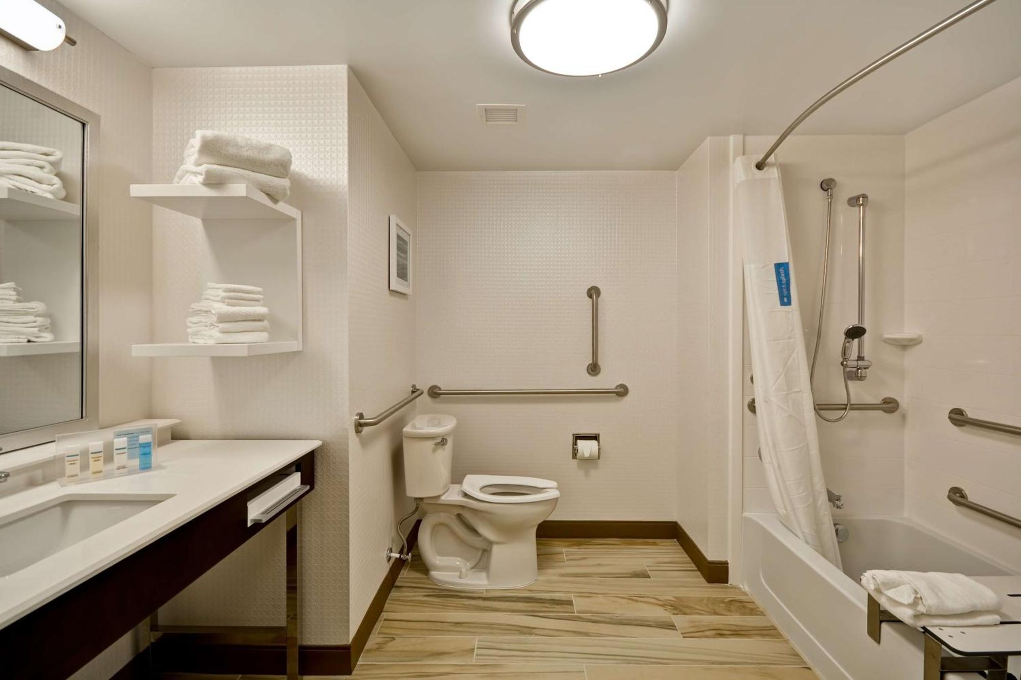 Hampton Inn&Suites Detroit/Warren Buitenkant foto