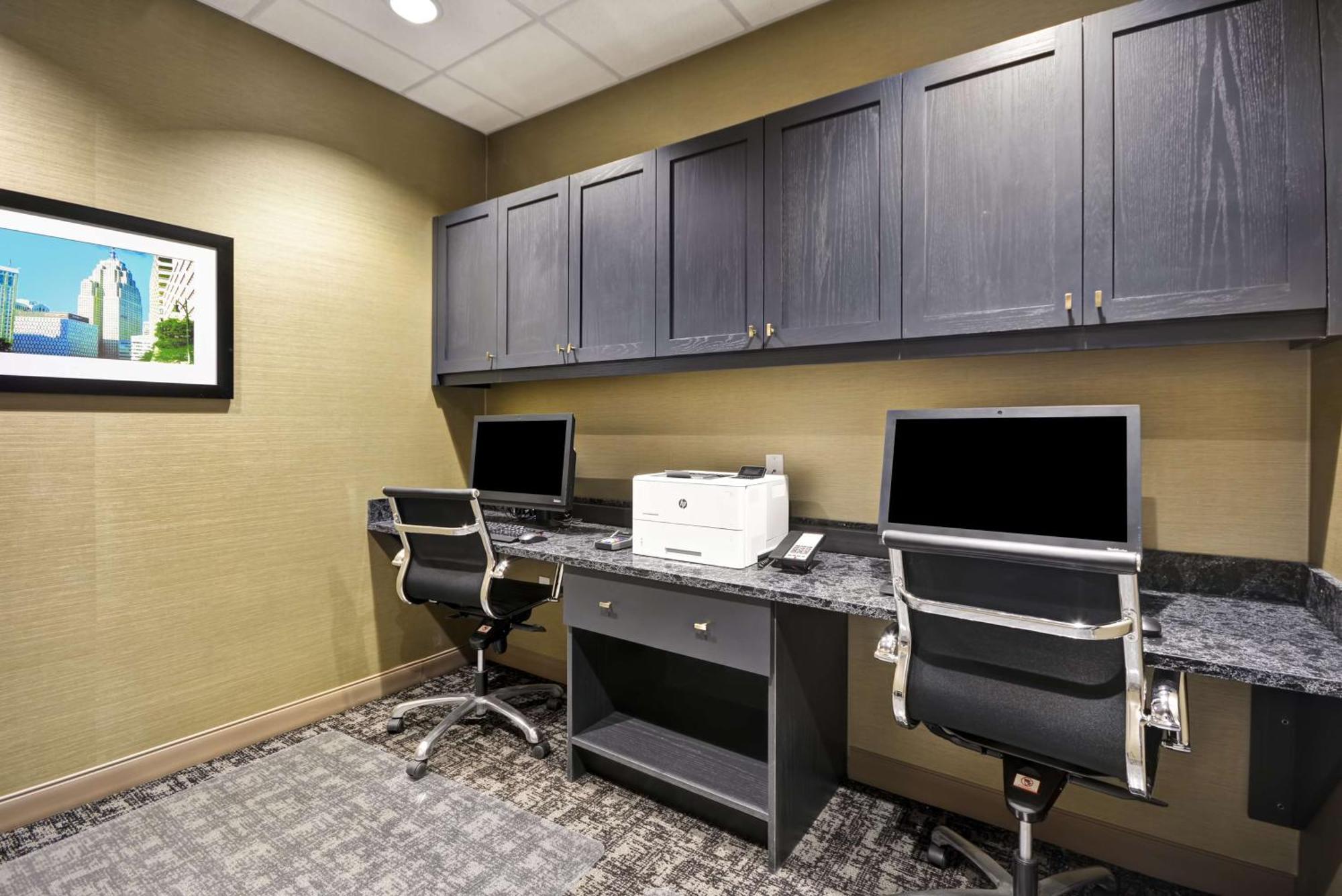 Hampton Inn&Suites Detroit/Warren Buitenkant foto