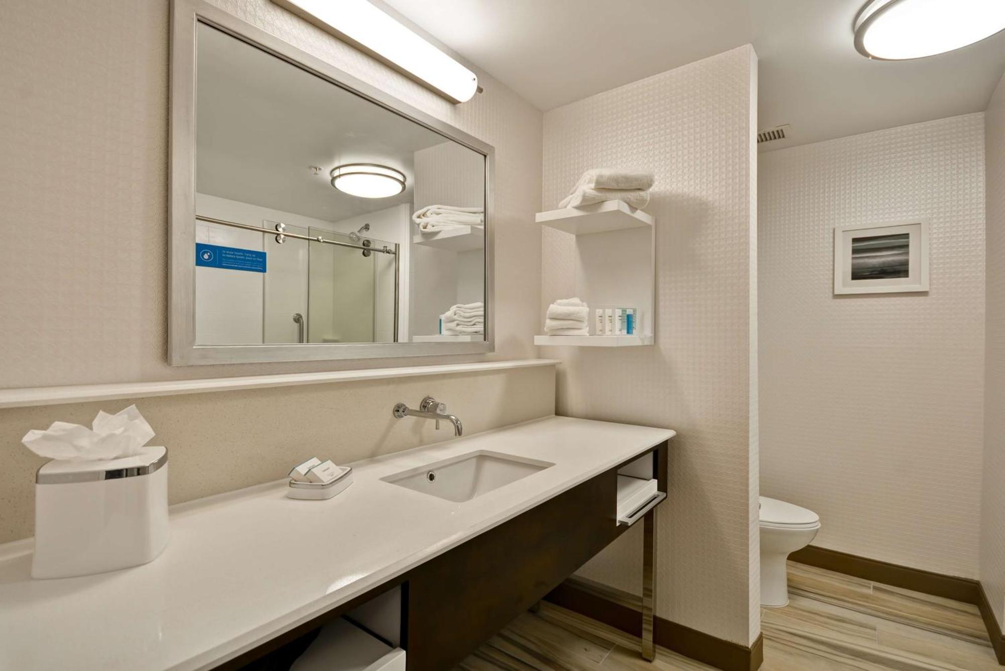 Hampton Inn&Suites Detroit/Warren Buitenkant foto