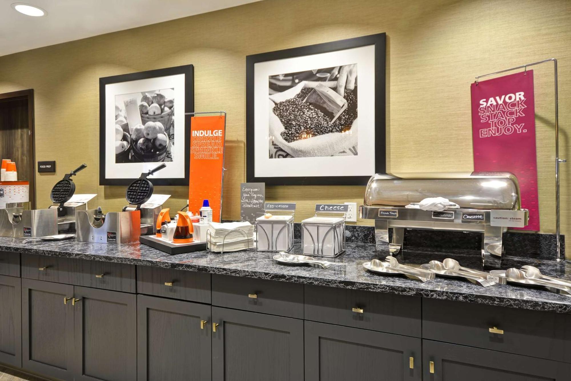 Hampton Inn&Suites Detroit/Warren Buitenkant foto