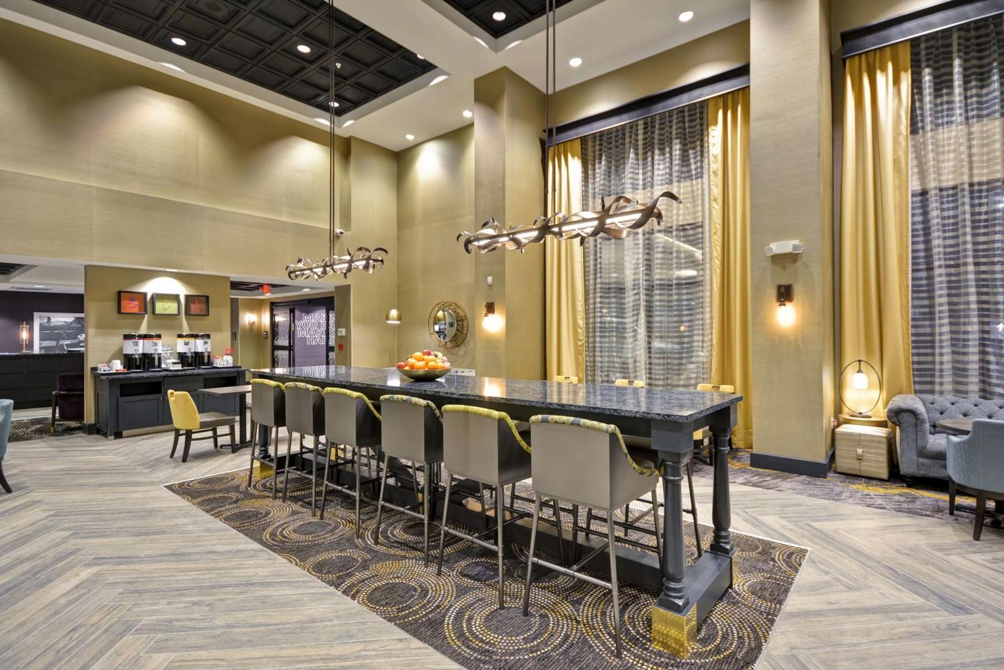 Hampton Inn&Suites Detroit/Warren Buitenkant foto